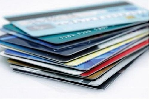  کدام بانک‌ها کارت اعتباری ۷ میلیونی می‌دهند؟